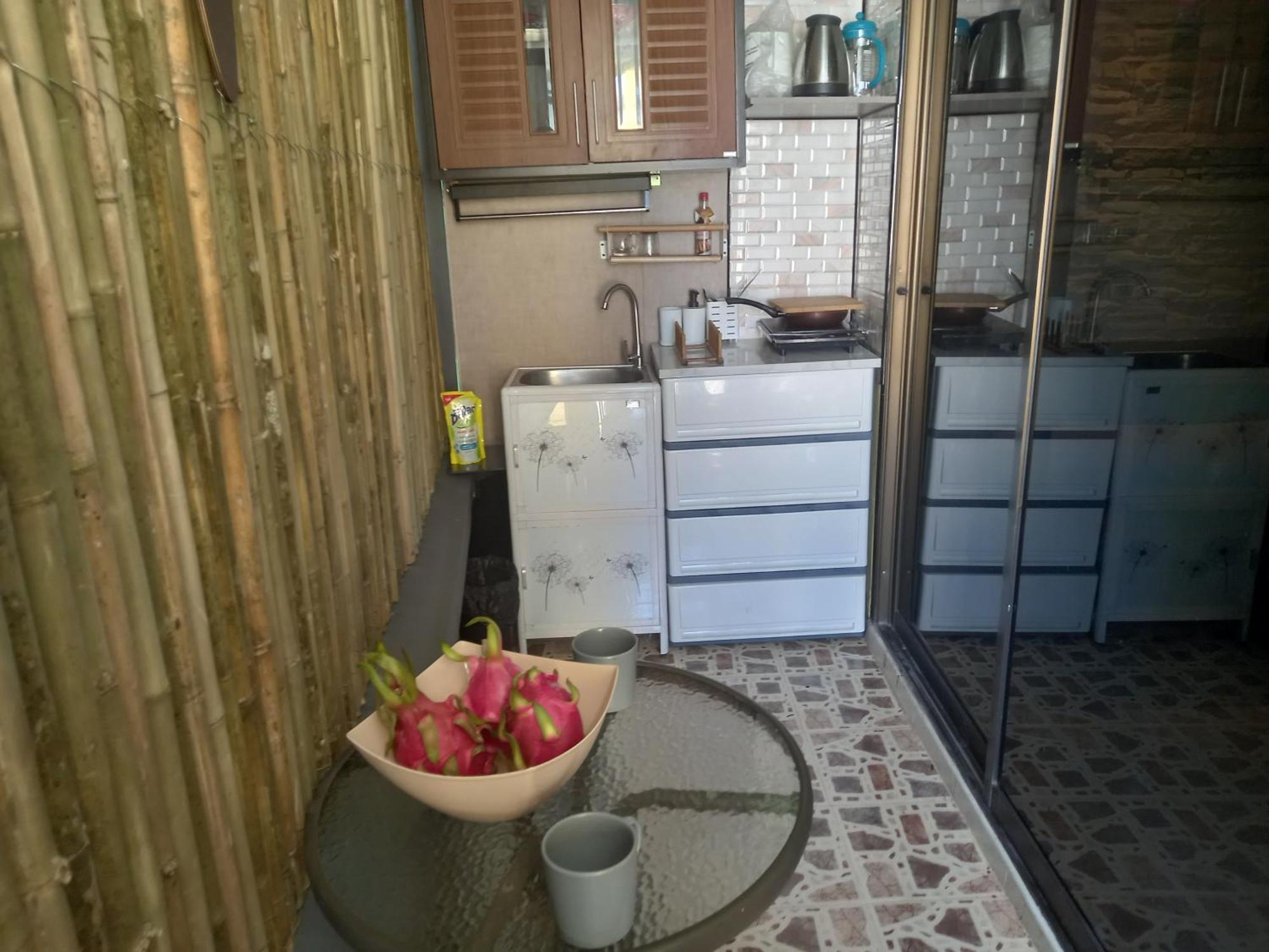 Kata Happy Place Стая снимка